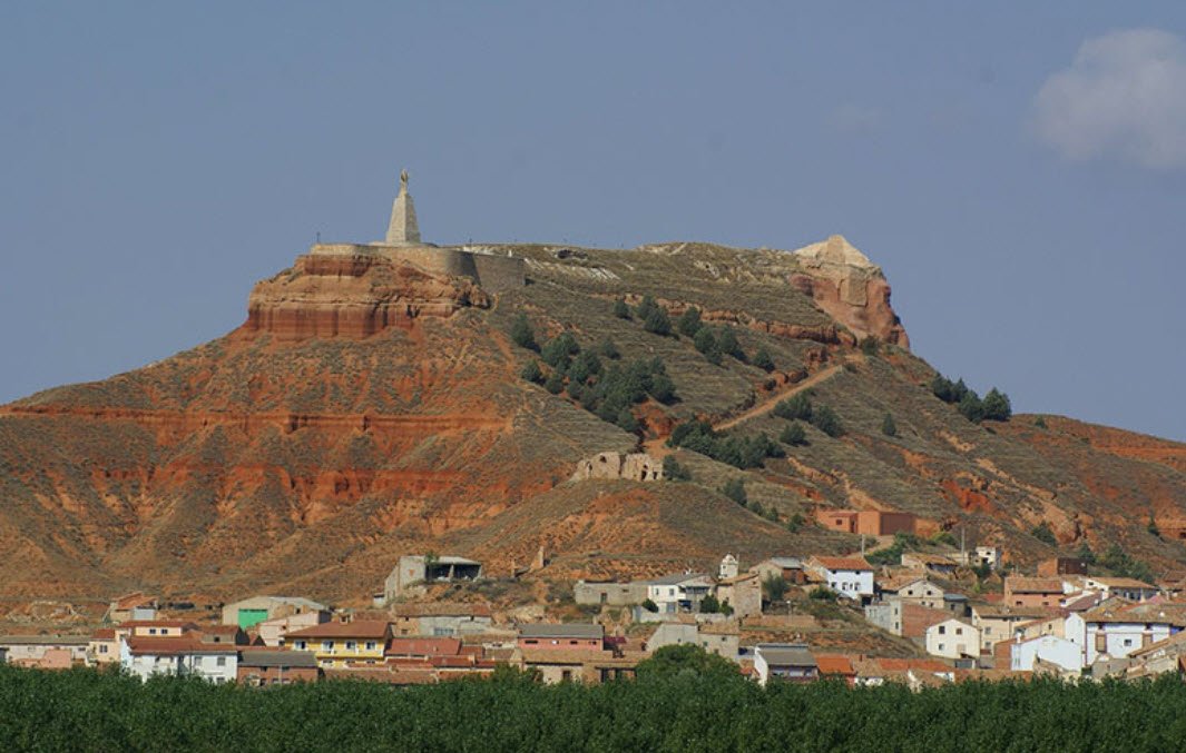 Cerro Testigo de Huélamo | Castillo, Spain